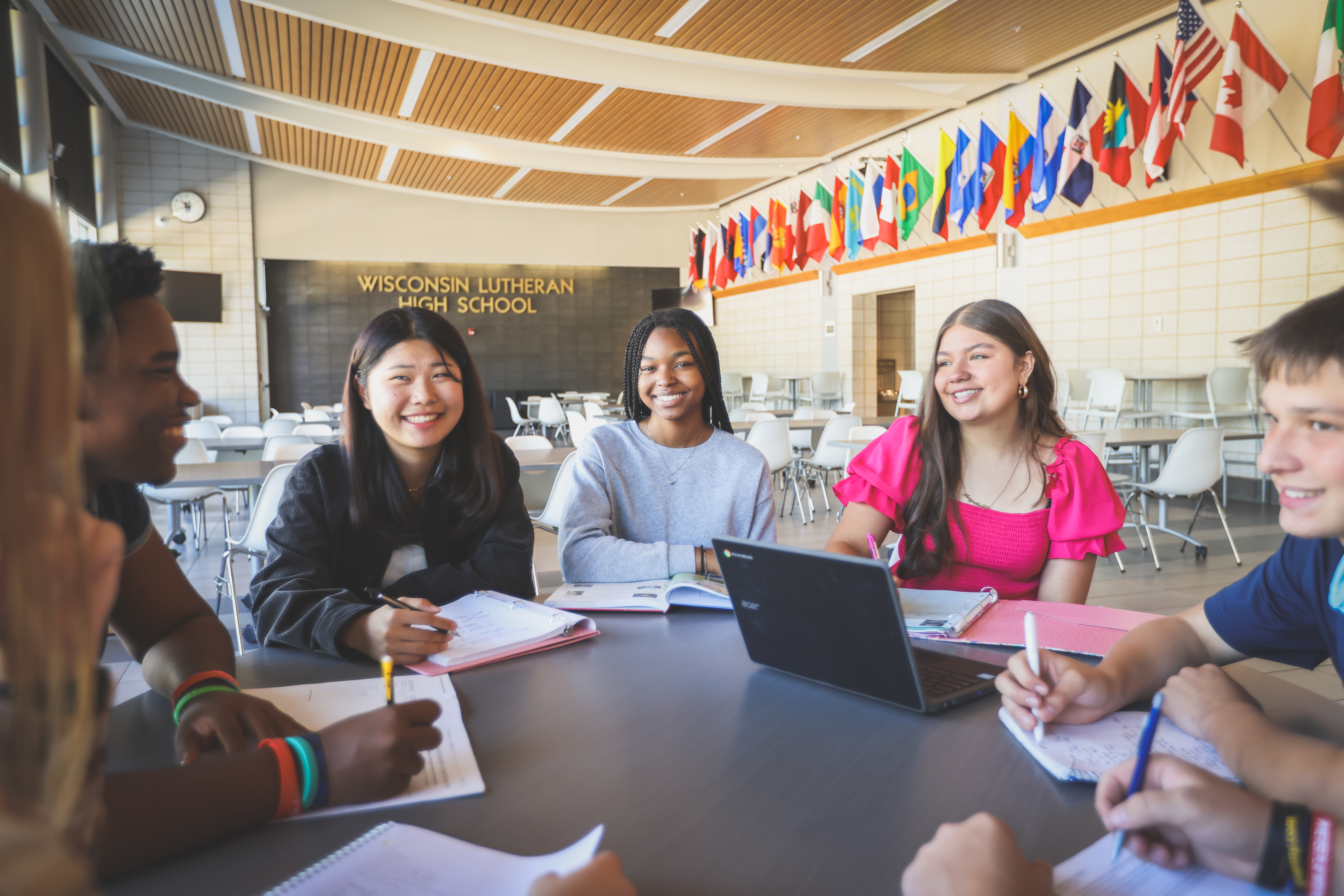 [Info Session] Wisconsin Lutheran High School: Lộ trình vào Đại học Top đầu Mỹ & Môi trường Nội trú An toàn 24/7